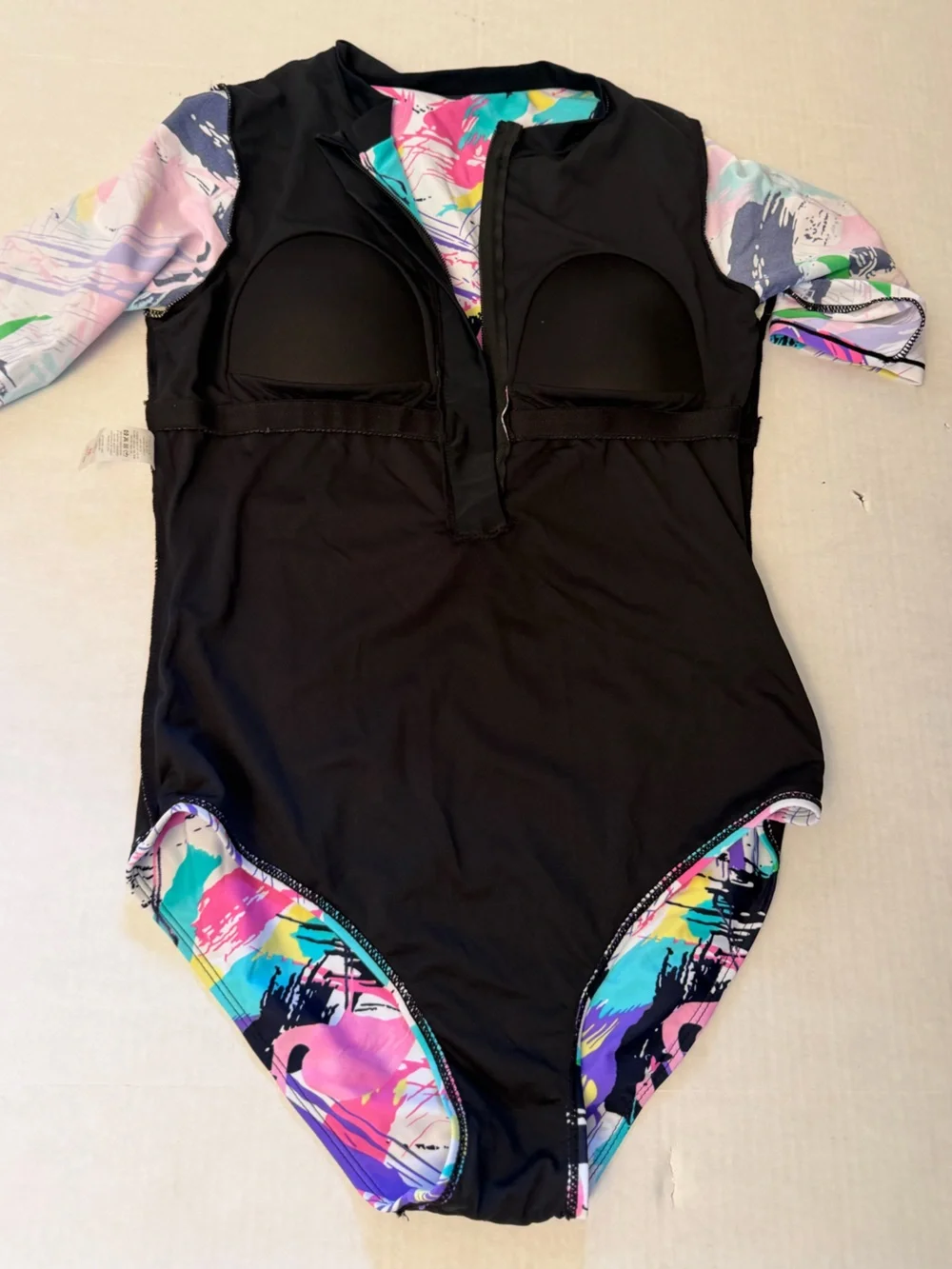 Rash guard One-Piece swim suit in tropical print w/half sleeves Sz-M. DD10‎